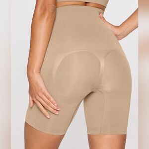 New 1X/2X Yitty Nearly Naked Shaping Taupe Ultra High Waist Short